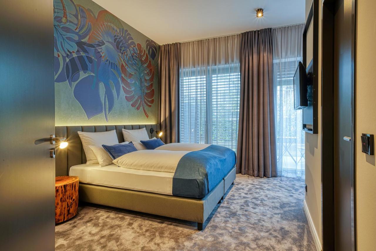 Vienna House Easy By Wyndham Hotel Bonn