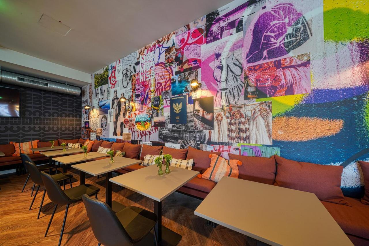 Vienna House Easy By Wyndham Hotel 3*