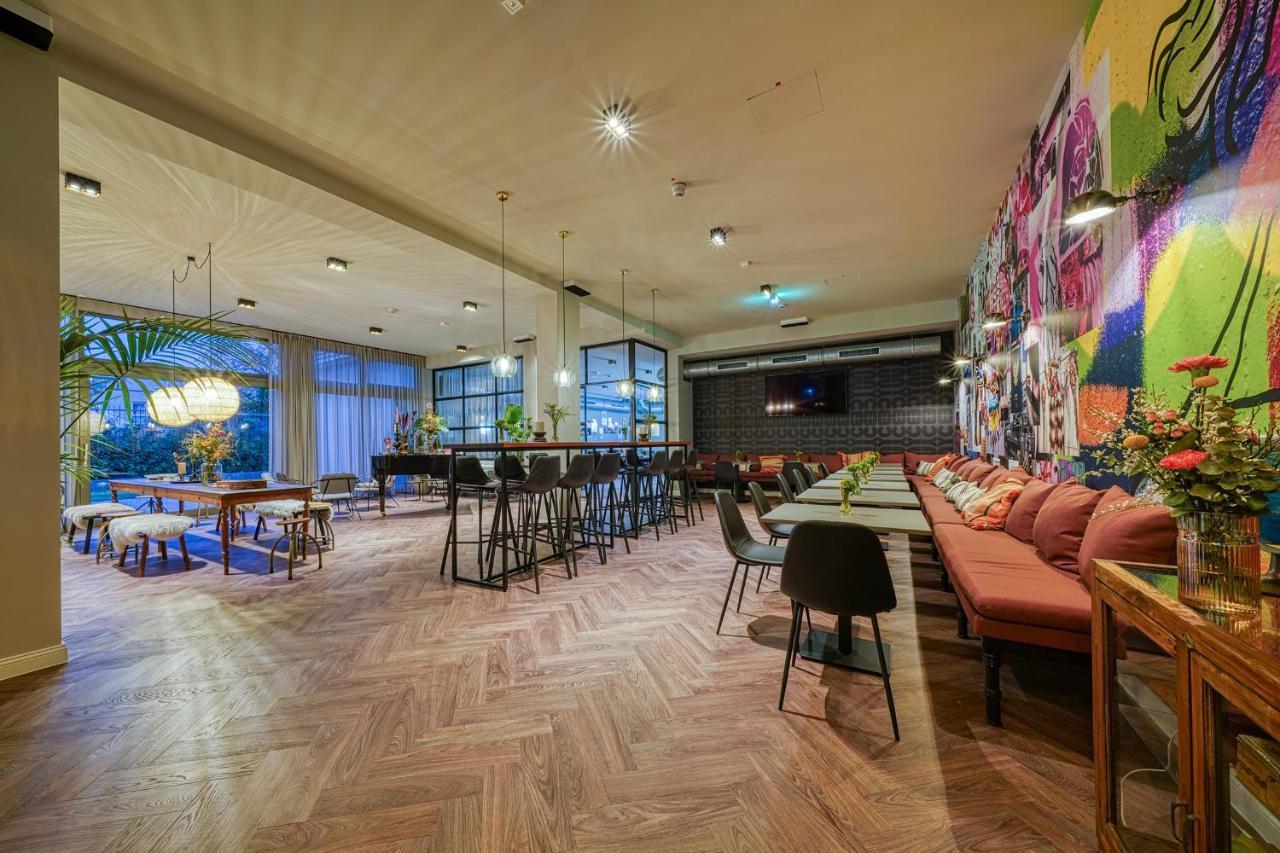 Vienna House Easy By Wyndham Hotel Bonn
